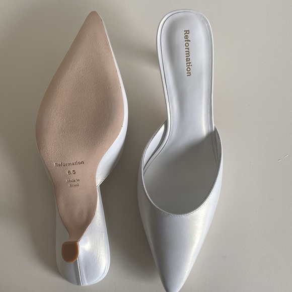 NWT REFORMATION KITTEN HEELS - Picture 3 of 4